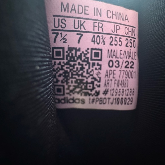 adidas Men's Sneakers in Beige and Black - Picture 6 of 6